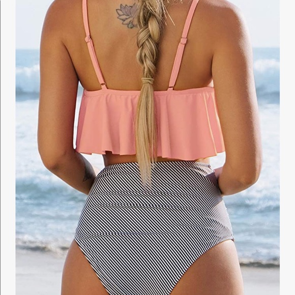 CUPSHE NWT Ruffle peach swimsuit Top removable bra pads, SZ:MED - Picture 4 of 6